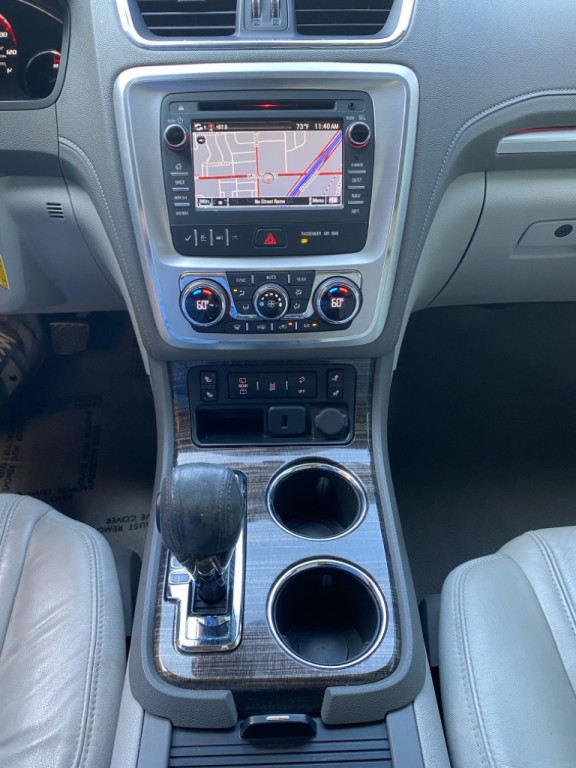 2015 GMC Acadia Image 21