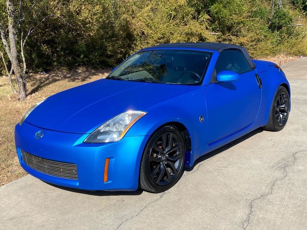 2005 Nissan 350Z Image 3