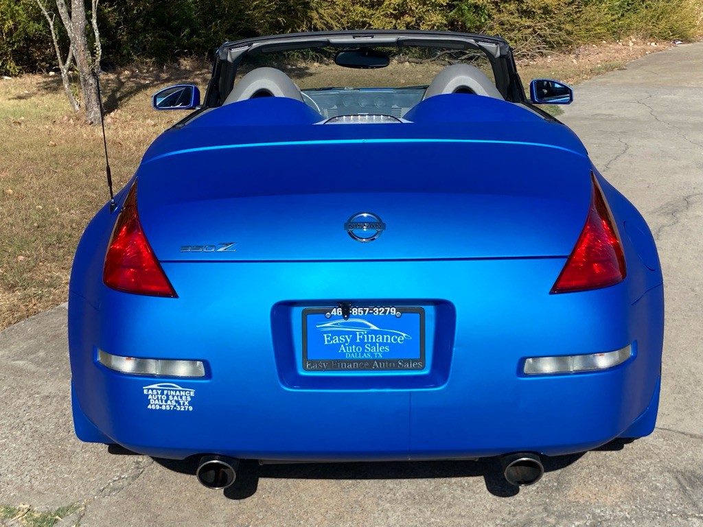 2005 Nissan 350Z Image 5