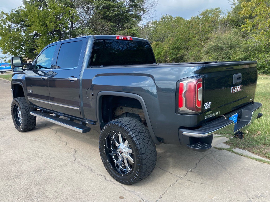 2017 GMC Sierra Image 6