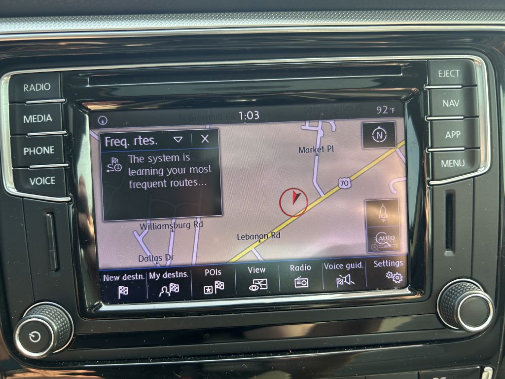 2018 Volkswagen Passat Image 26