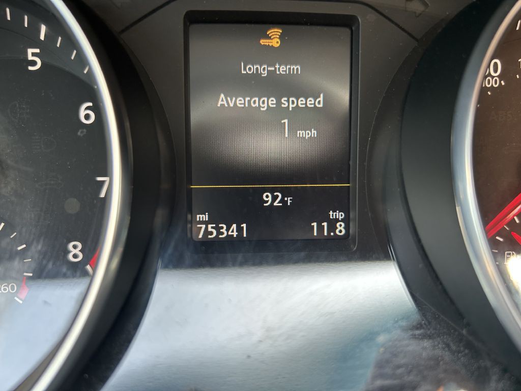 2018 Volkswagen Passat Image 27