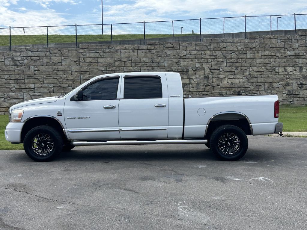 2006 Dodge Ram 2500 Image 2