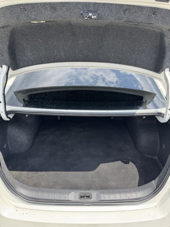 2020 Nissan Altima Image 6