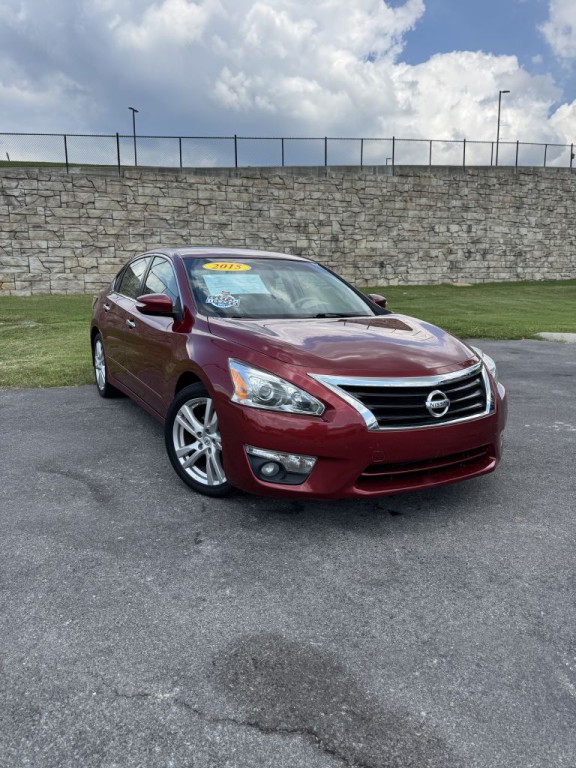 2015 Nissan Altima Image 1