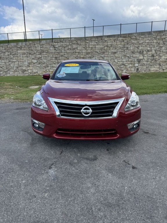 2015 Nissan Altima Image 2
