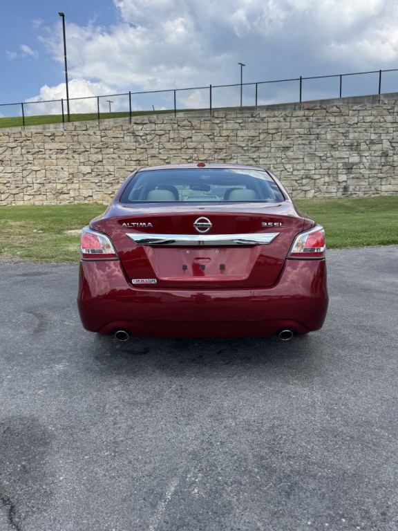 2015 Nissan Altima Image 5