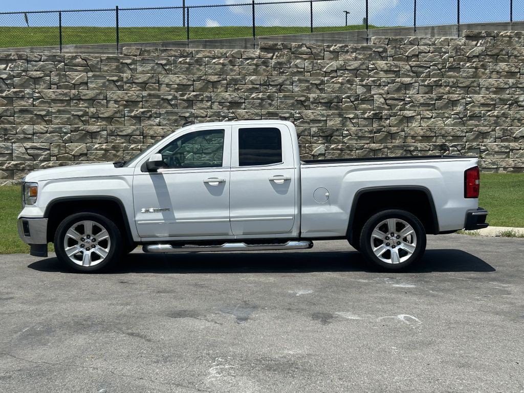 2014 GMC Sierra Image 2