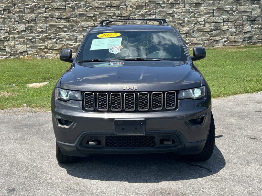 2017 Jeep Grand Cherokee Image 4