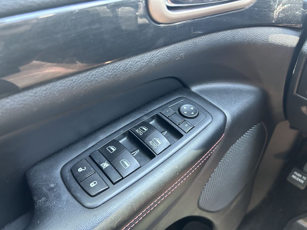 2017 Jeep Grand Cherokee Image 7