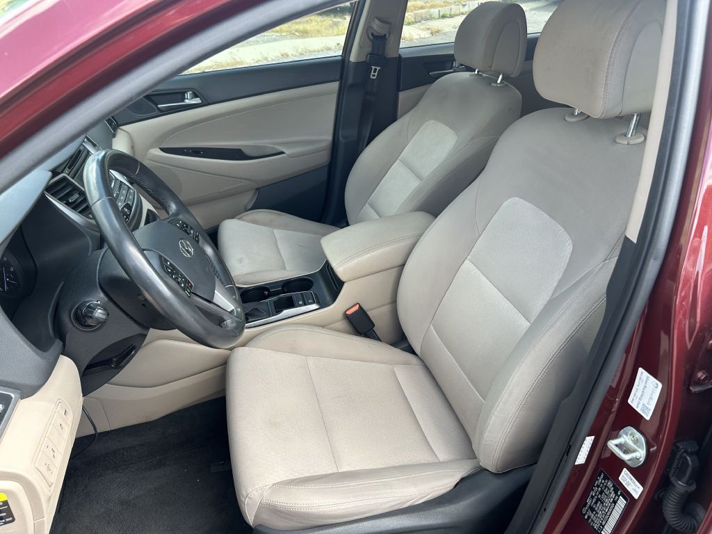 2017 Hyundai Tucson Image 8