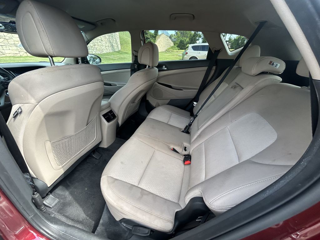 2017 Hyundai Tucson Image 10