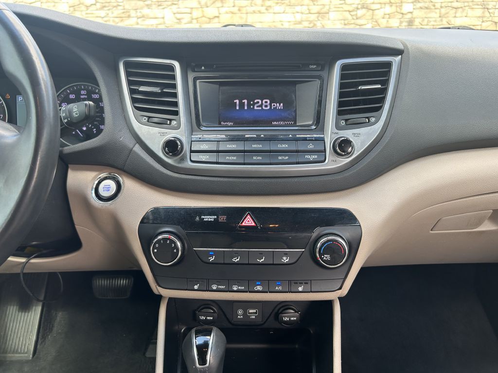 2017 Hyundai Tucson Image 15