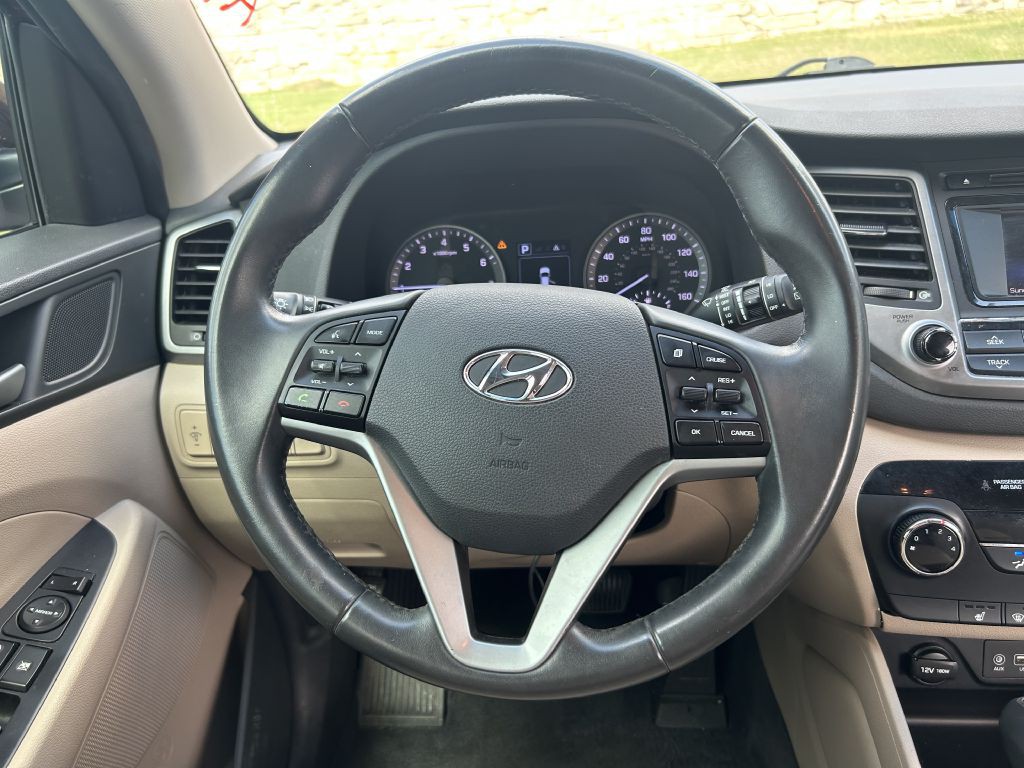 2017 Hyundai Tucson Image 16