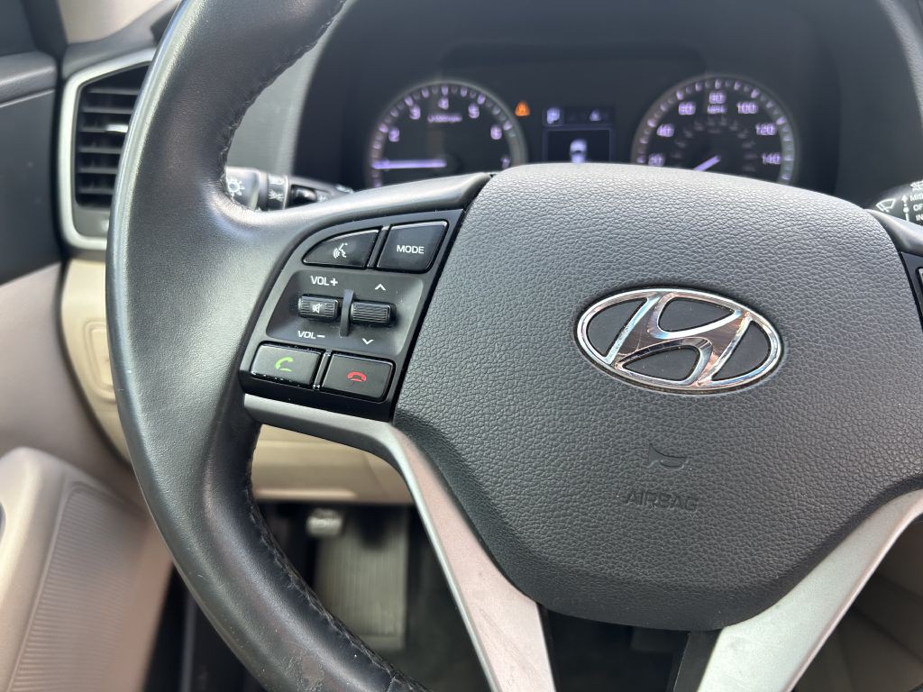 2017 Hyundai Tucson Image 18