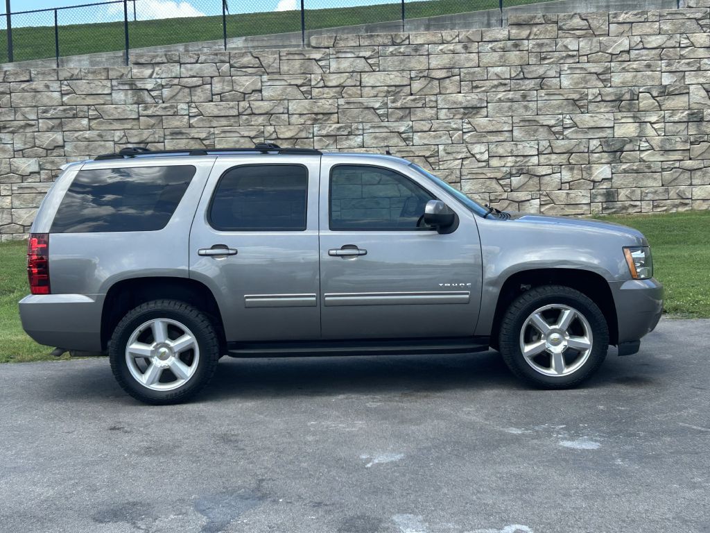 2012 Chevrolet Tahoe Image 3