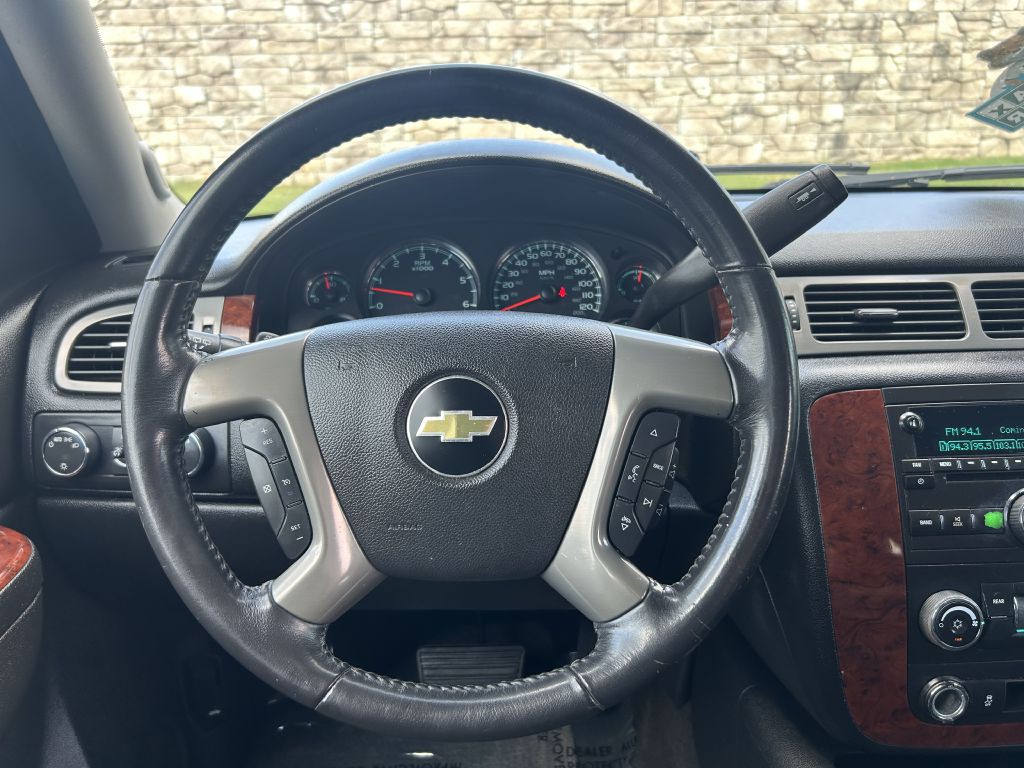 2012 Chevrolet Tahoe Image 19