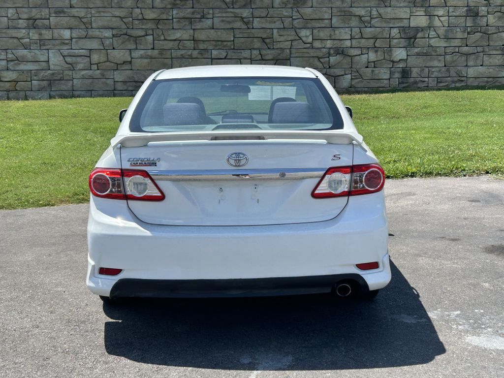 2012 Toyota Corolla Image 5