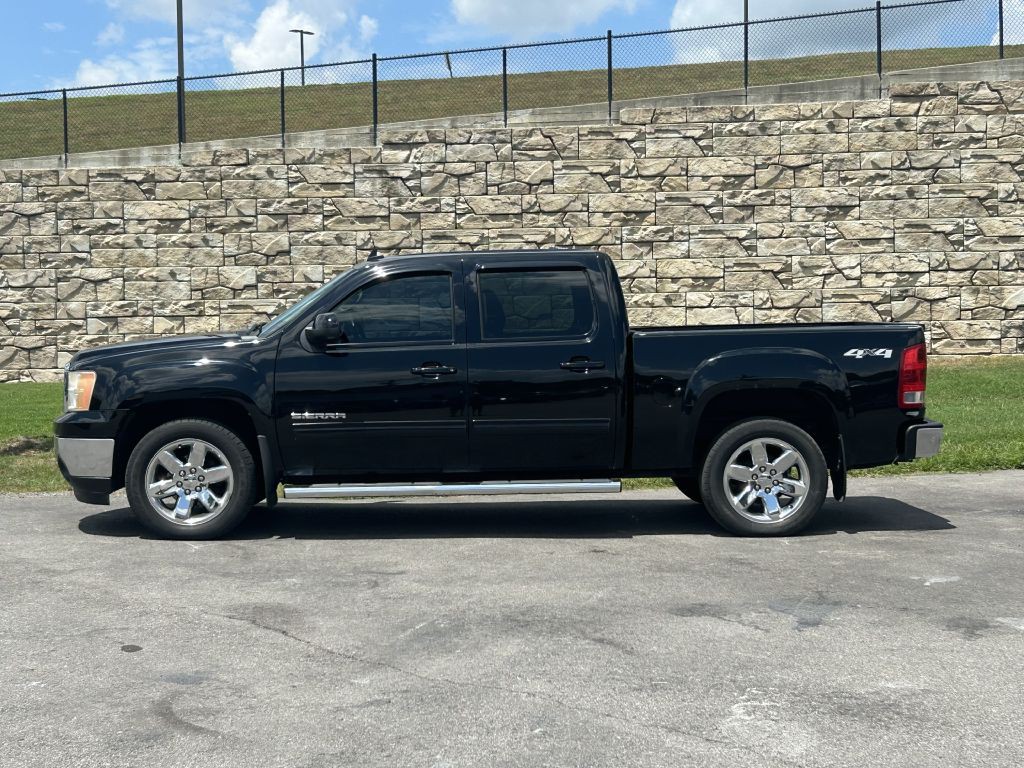 2012 GMC Sierra Image 2