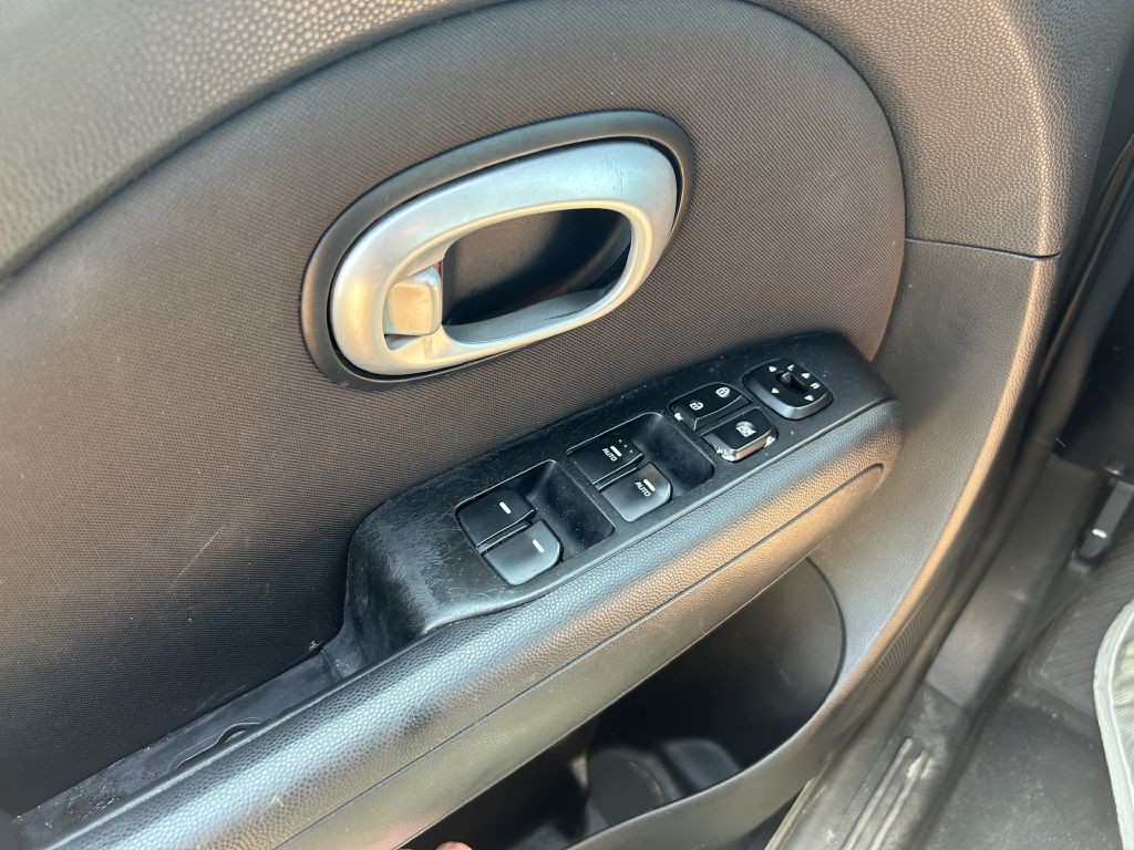 2014 Kia Soul Image 7