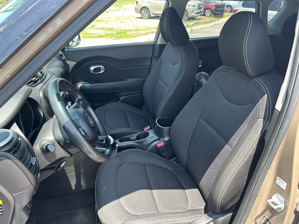 2014 Kia Soul Image 8