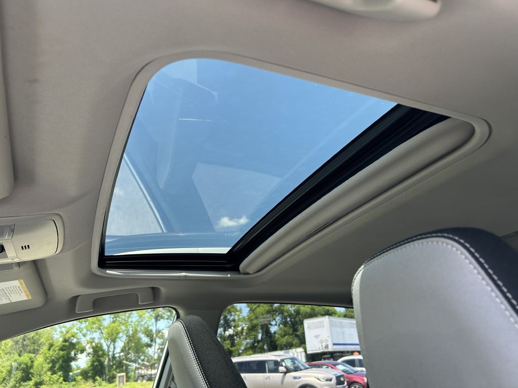 2018 Toyota Rav4 Image 10