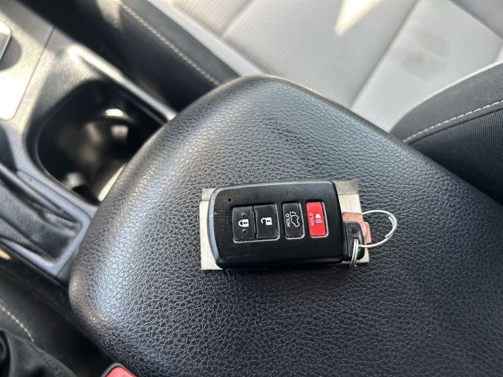 2018 Toyota Rav4 Image 25