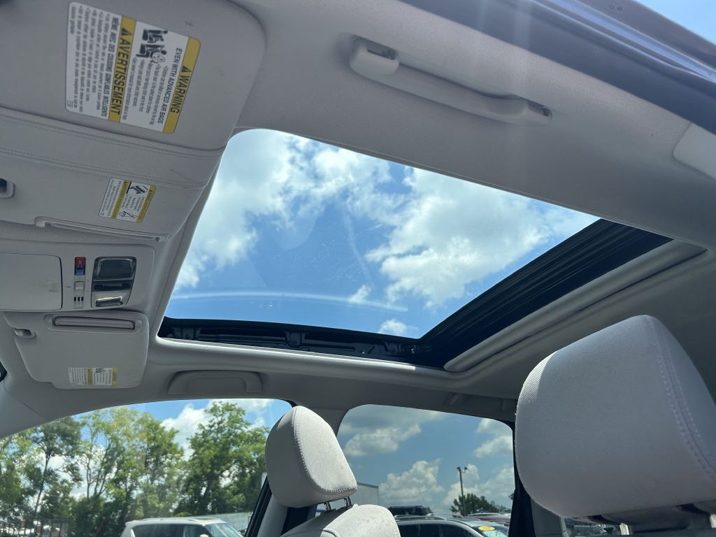 2017 Subaru Forester Image 9