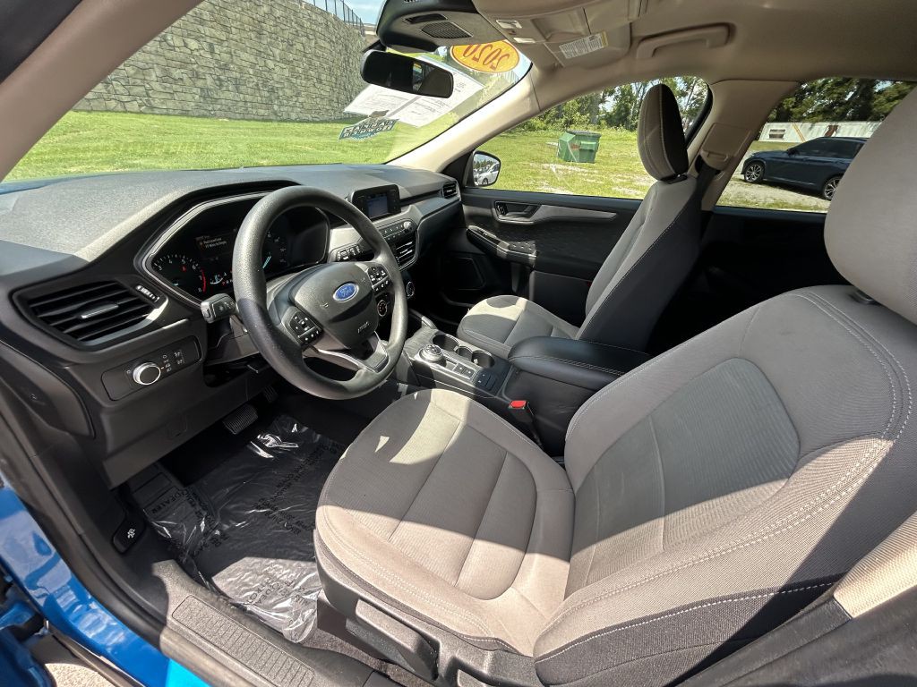 2020 Ford Escape Image 10