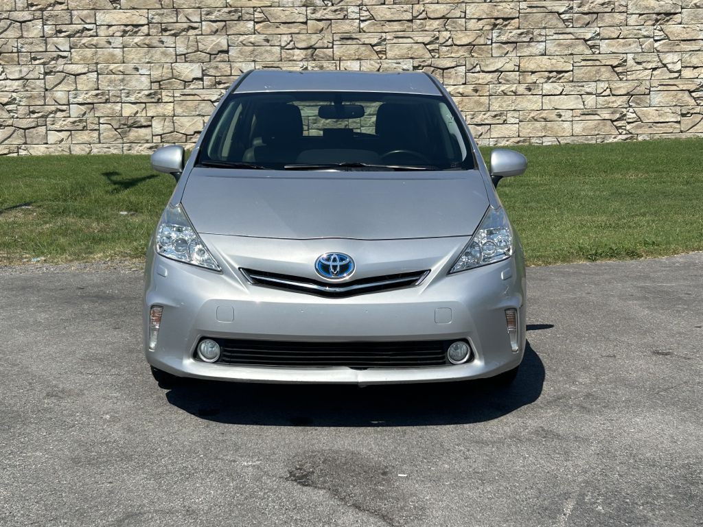 2014 Toyota Prius Image 4