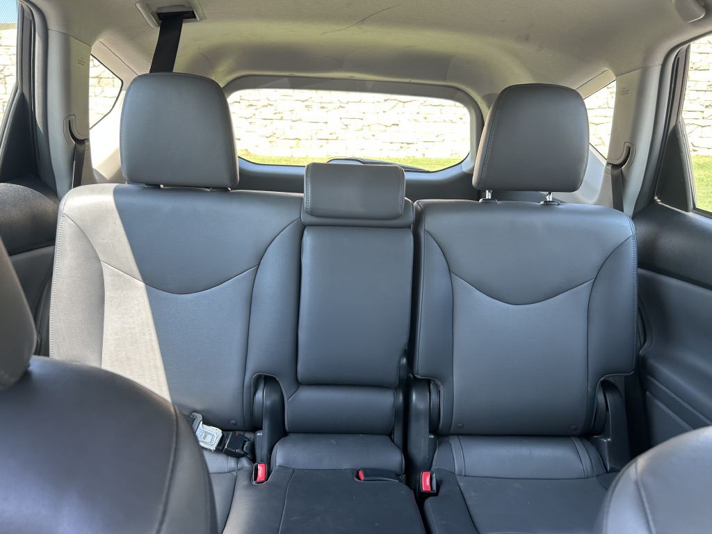 2014 Toyota Prius Image 21