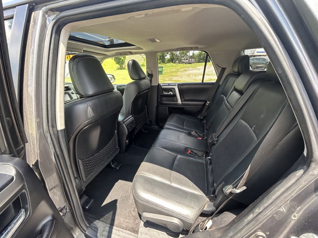 2016 Toyota 4Runner Image 12