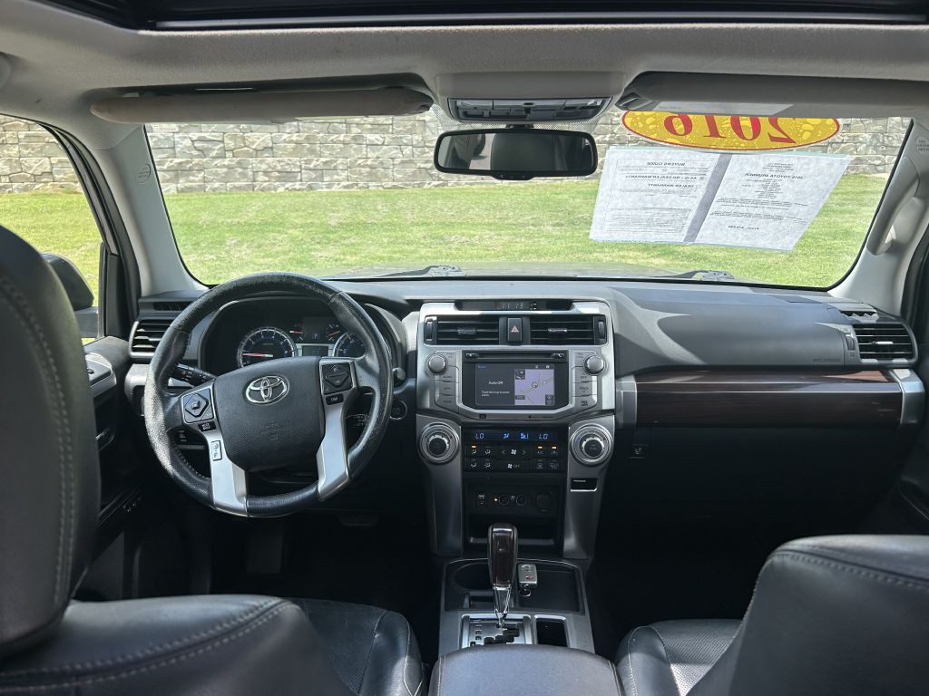 2016 Toyota 4Runner Image 18