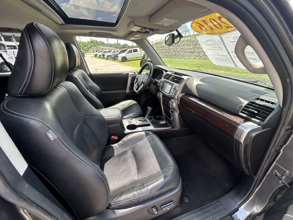 2016 Toyota 4Runner Image 24