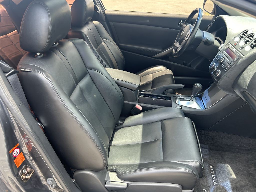2009 Nissan Altima Image 13