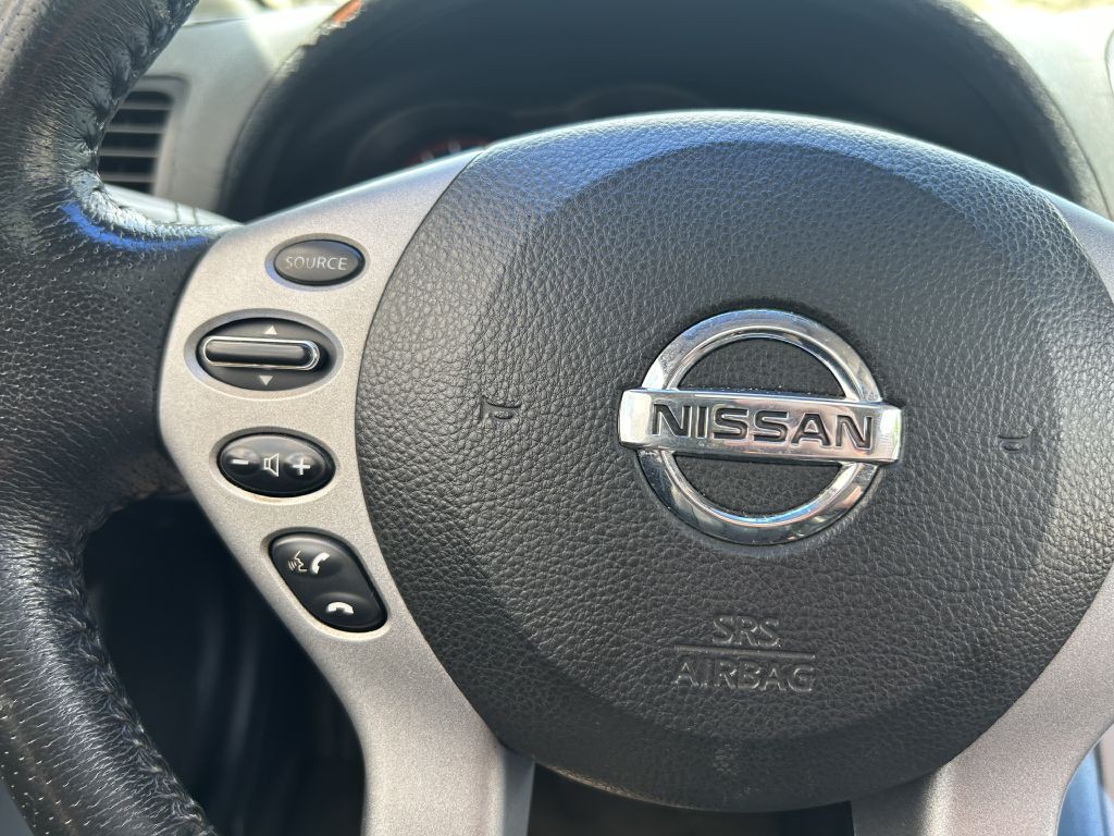 2009 Nissan Altima Image 18