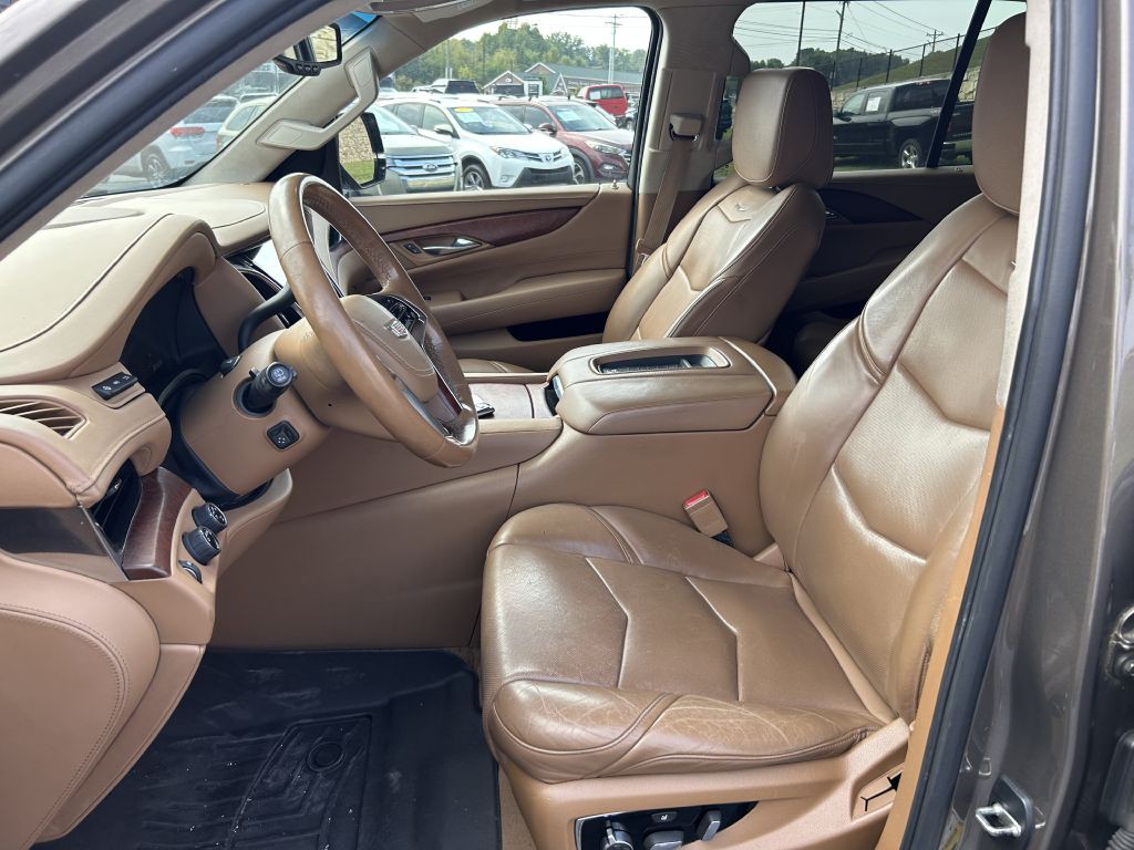 2015 Cadillac Escalade Image 8