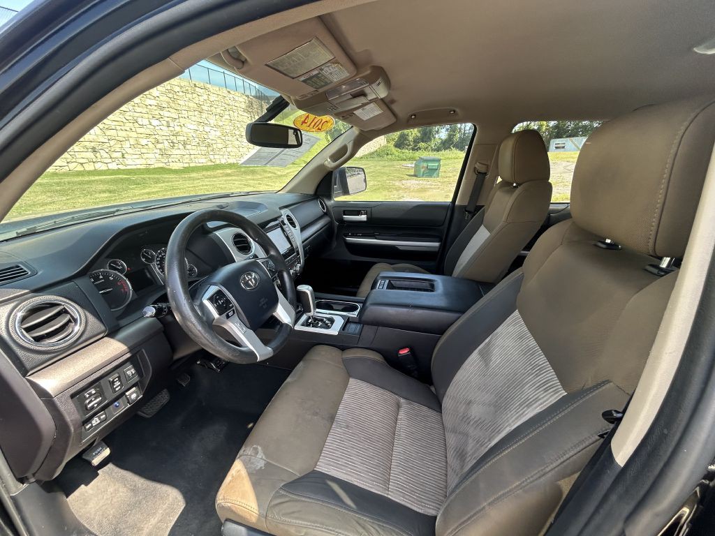 2014 Toyota Tundra Image 10
