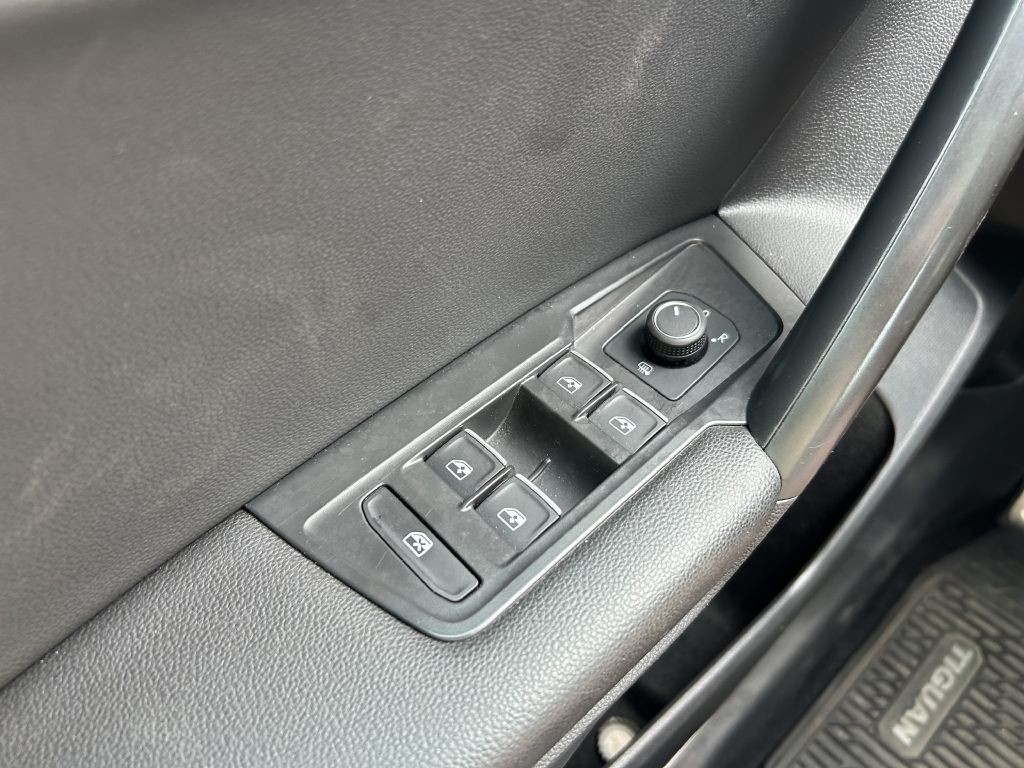 2021 Volkswagen Tiguan Image 7