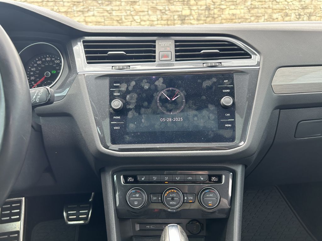 2021 Volkswagen Tiguan Image 16