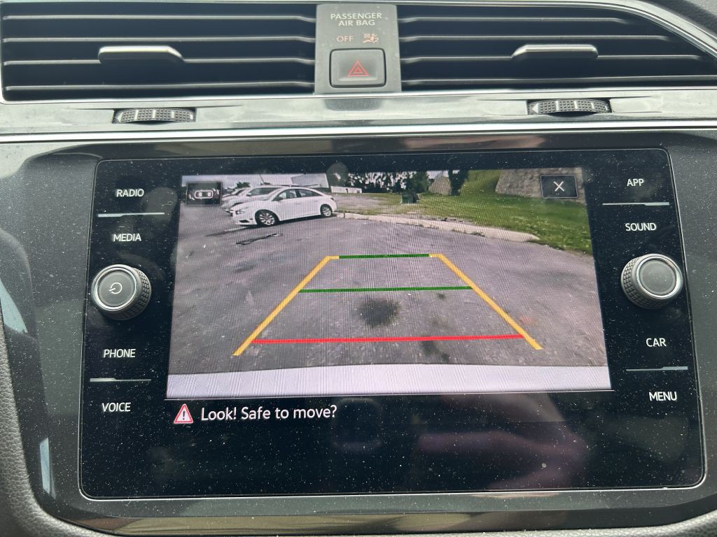 2021 Volkswagen Tiguan Image 23