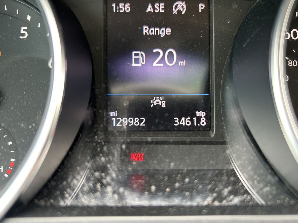 2021 Volkswagen Tiguan Image 24