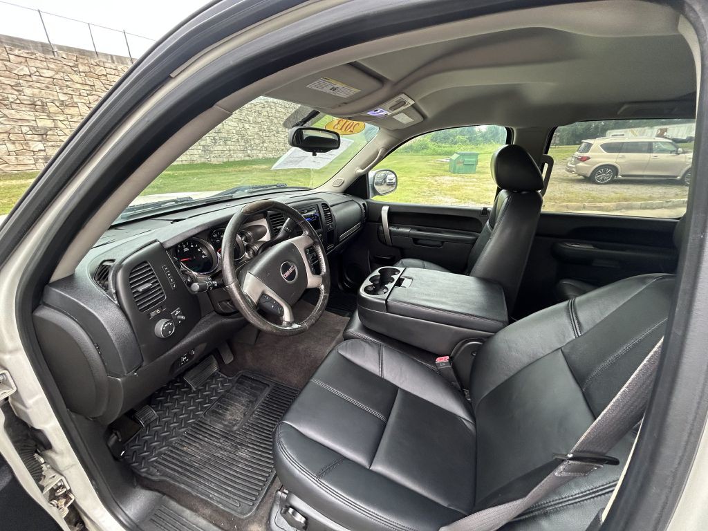 2013 GMC Sierra Image 9