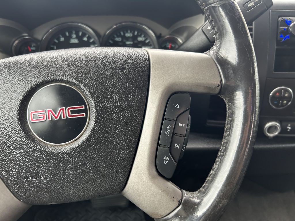 2013 GMC Sierra Image 17