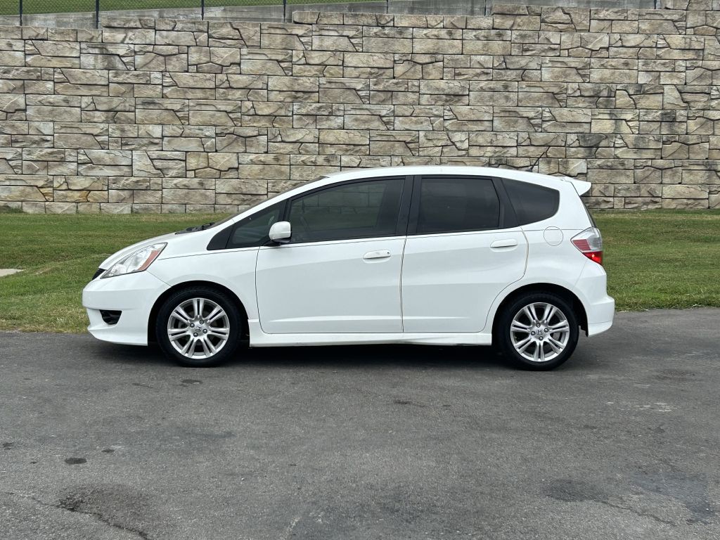 2011 Honda Fit Image 2