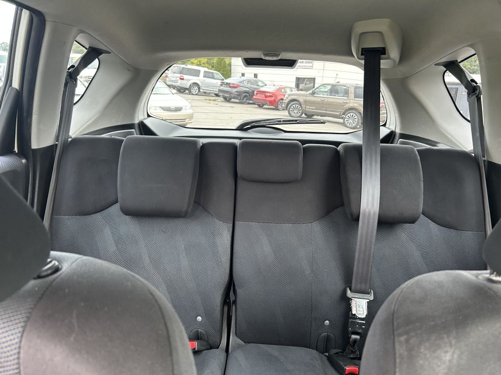 2011 Honda Fit Image 19