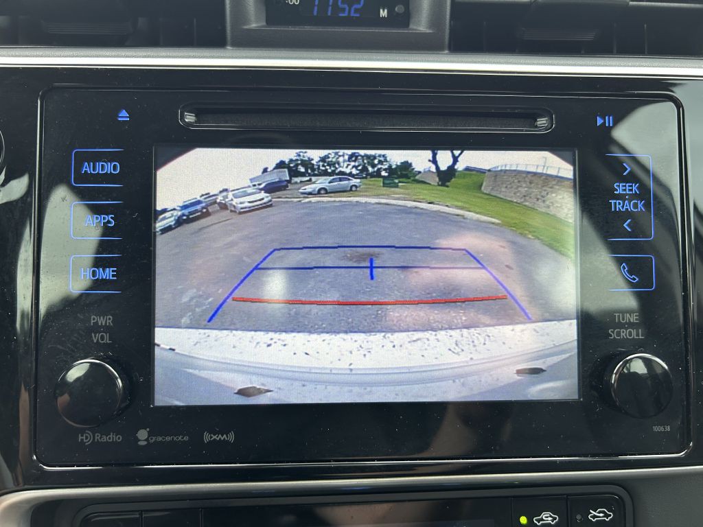2017 Toyota Corolla Image 22