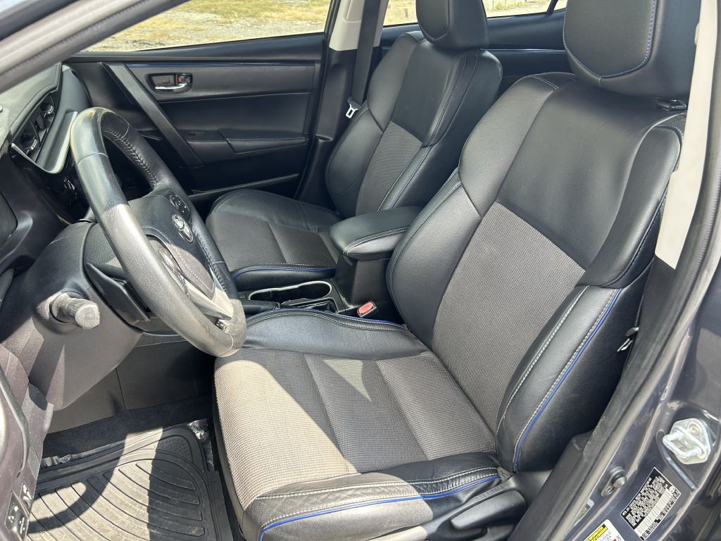 2017 Toyota Corolla Image 8