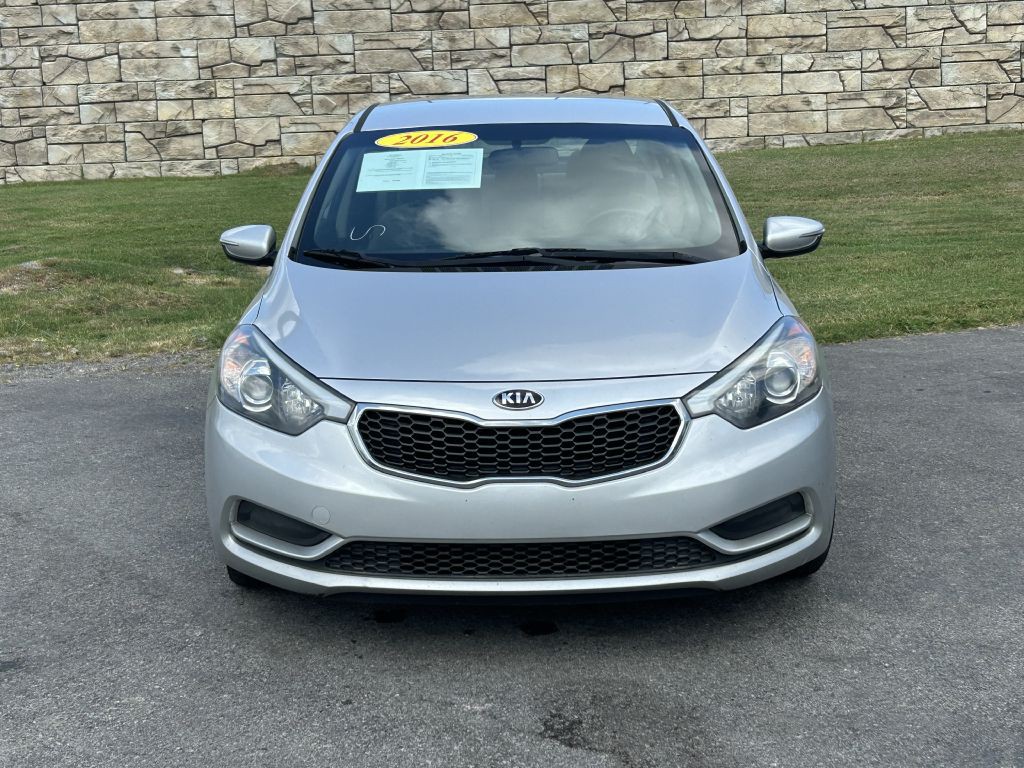 2016 Kia Forte Image 4