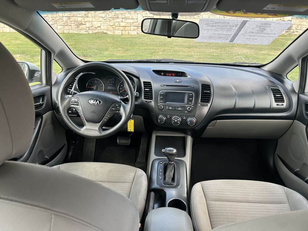 2016 Kia Forte Image 14